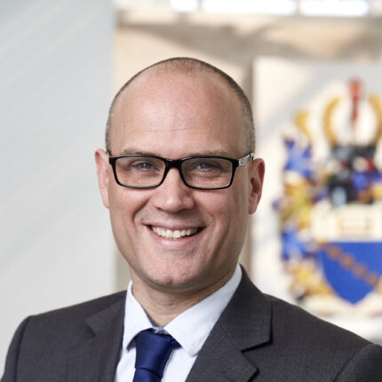 Carl Senior